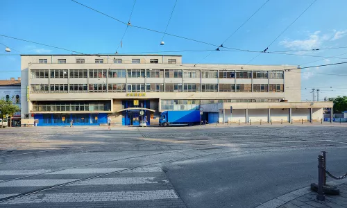 C123 Nádražní poštovní úřad